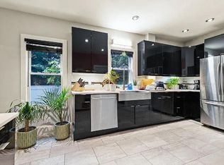 33 Aberdeen Rd, Somerville, MA 02144