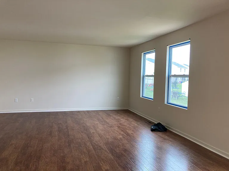 8413 Walnut Hl — Photo 10