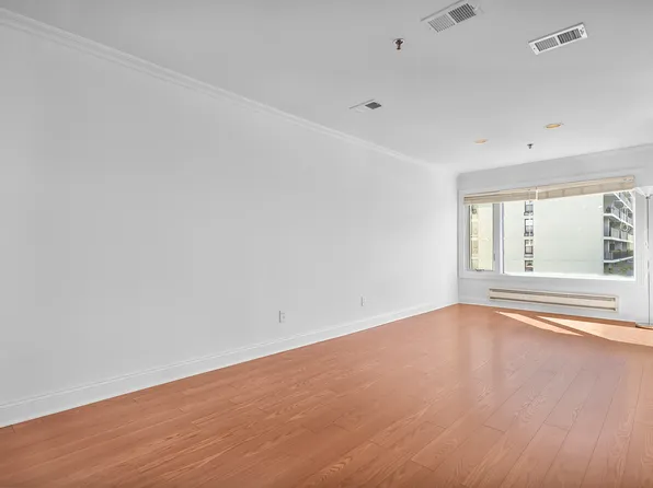 1317 15th Street image 5 of 19