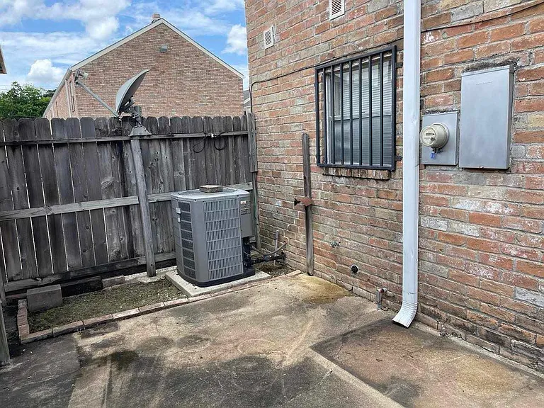 4212 Belle Park Dr — Photo 8