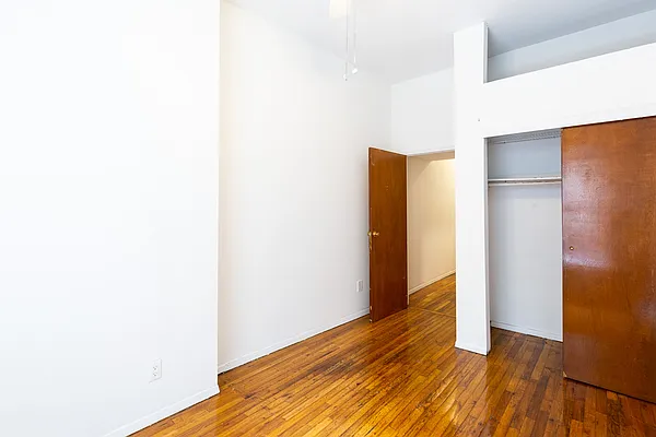 Rented by City Connections Realty | media 25