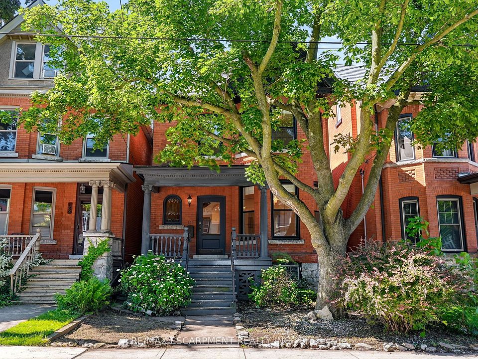 1st image of 131 Markland St