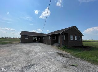 6645 E 150 S, Columbus, IN 47201