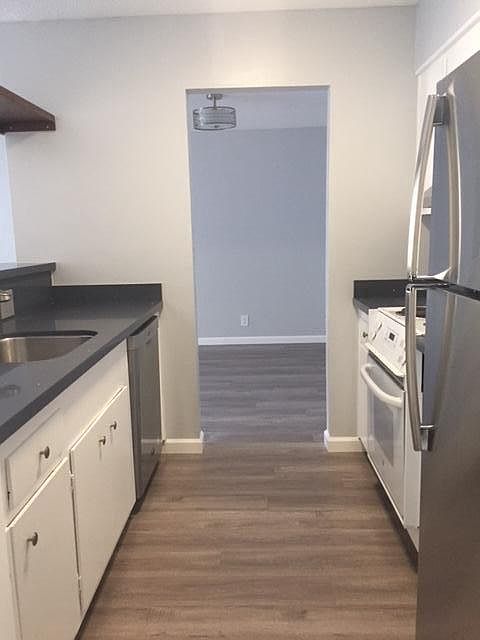 Kitchen with Quartz Counter Top