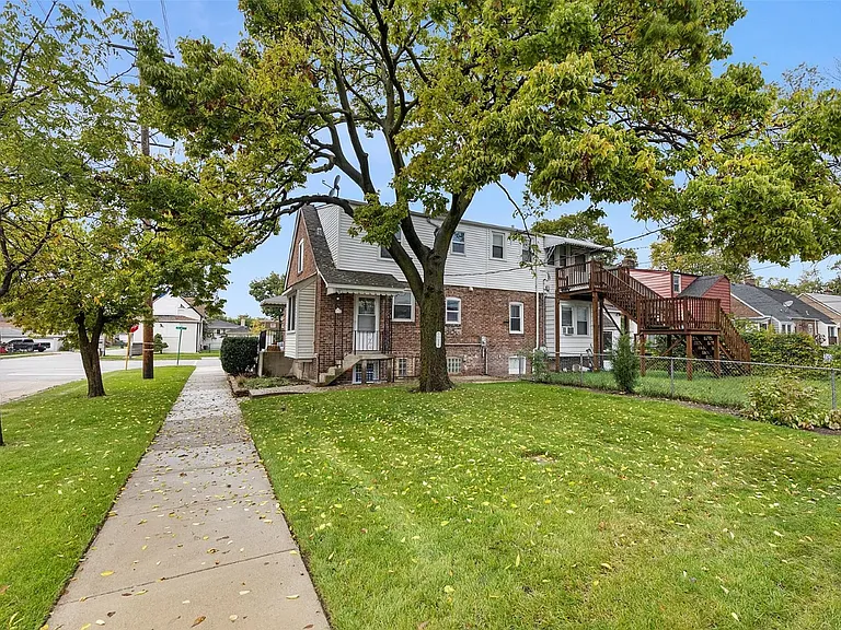 4447 Joliet Ave — Photo 25