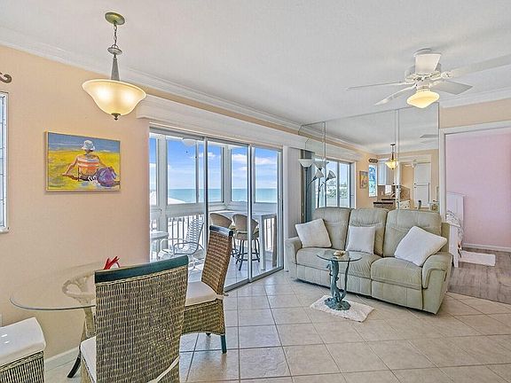5th image of 1255 Tarpon Center Dr APT 211