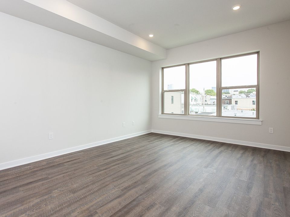 3604-Haverford-Ave32