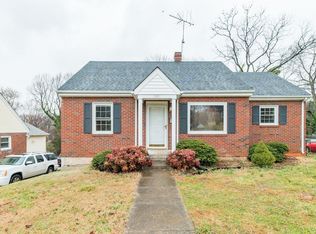 1120 Chestnut Hill Dr, Lynchburg, VA 24502