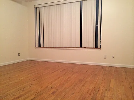 Rented by Premier Metro Realty Corp | media 5