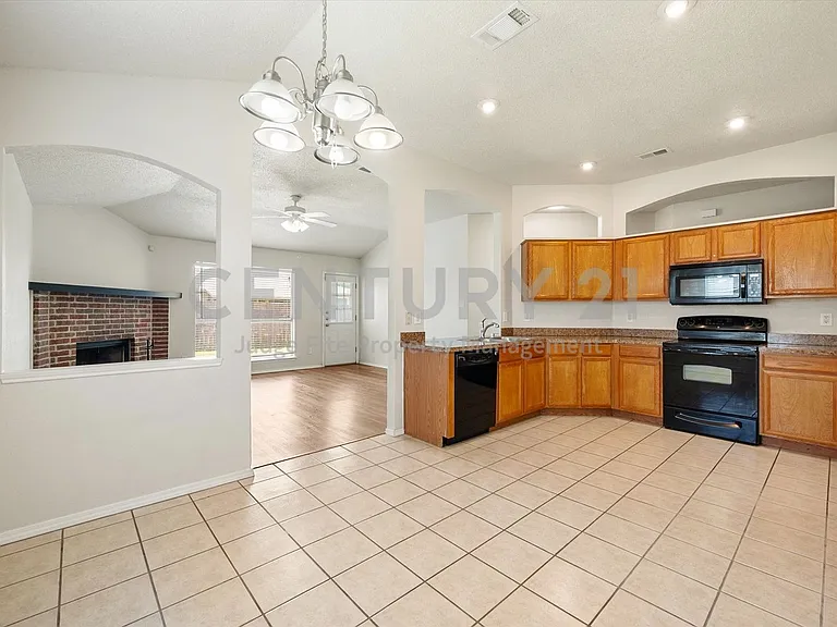1529 Bluewater Dr — Photo 19