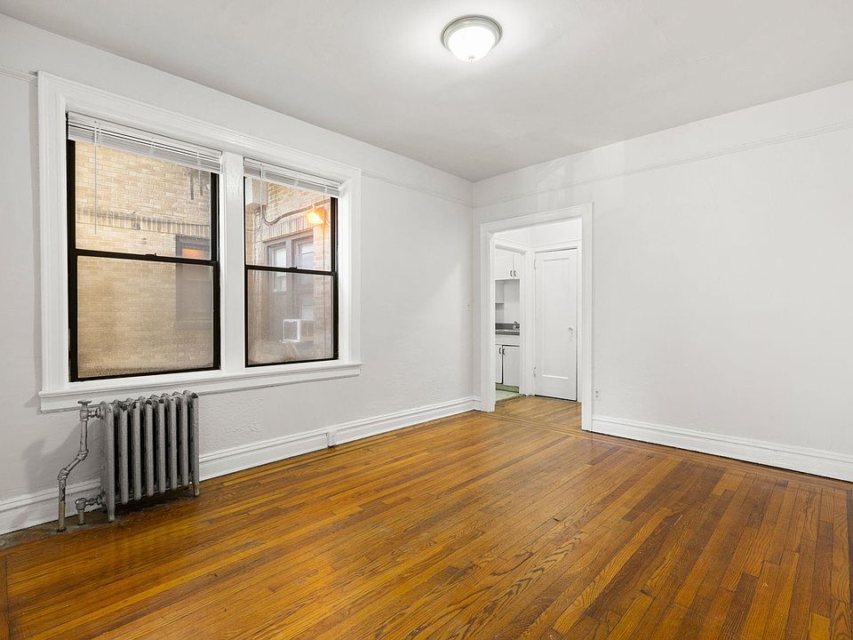 1st image of 260 Harrison Ave APT 105