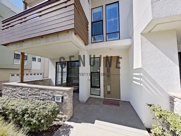 664 Wedge, Costa Mesa, CA 92627
