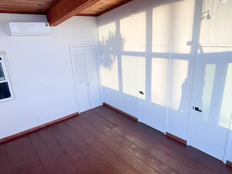 2428 Beverly Ave #A — Photo 56