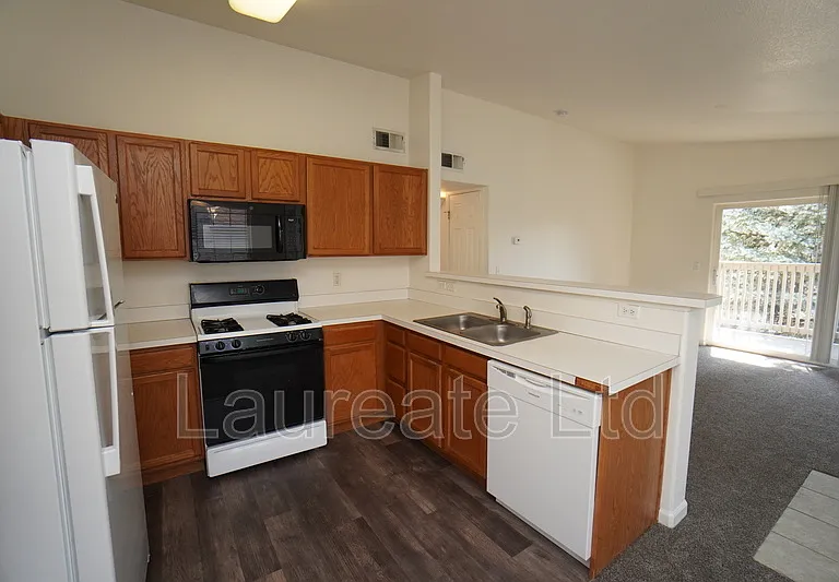 9962 E Idaho Cir #202 — Photo 9