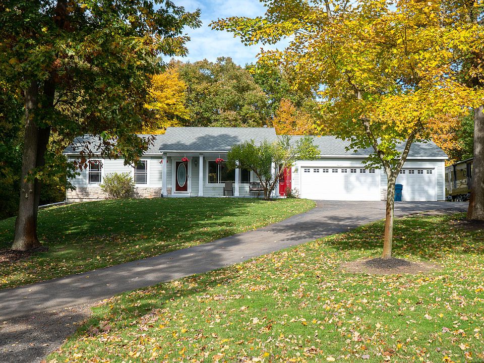 1st image of 3467 Autumn Wood Dr