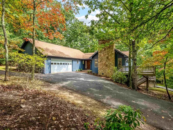 4330 McDowell Ct, Blacksburg, VA 24060