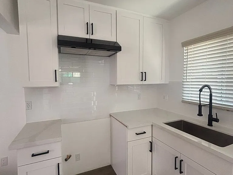 6909 Otis Ave — Photo 10