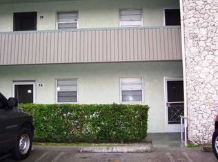 126 Sparrow Dr APT 1A, Royal Palm Beach, FL 33411