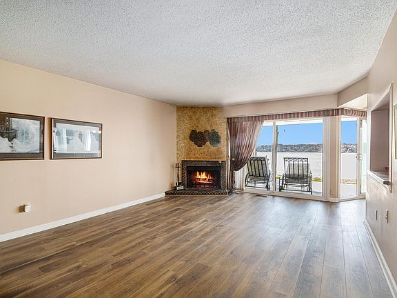 3rd image of 1720 Cliffs Lndg APT 102A
