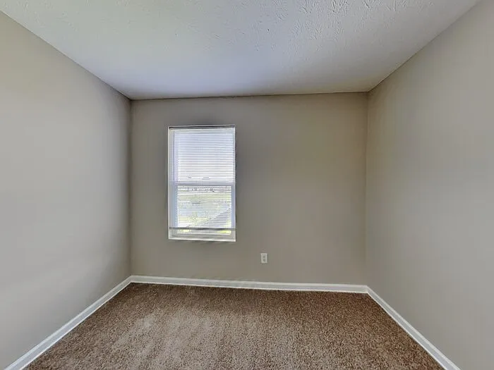 1092 Torino Ln — Photo 11