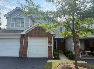 5402 Bayberry Ct, Rolling Meadows, IL 60008
