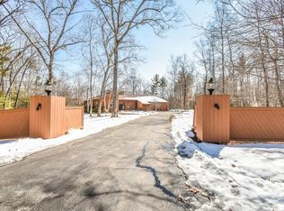 134 Proctor Hill Rd, Hollis, NH 03049