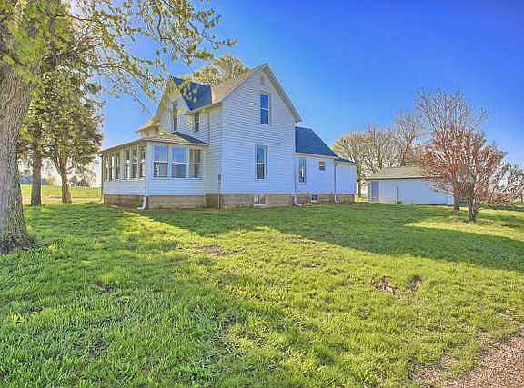 5th image of 2249 County Road 300 N