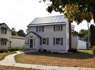 207 E Main St, Decorah, IA 52101