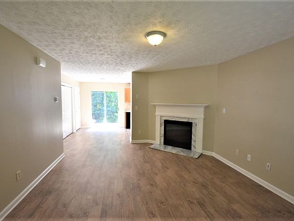 4th image of 1010 Melrose Park Pl