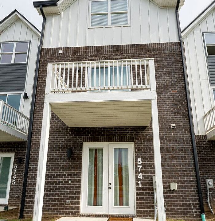 1st image of 5741 Sofias Cir