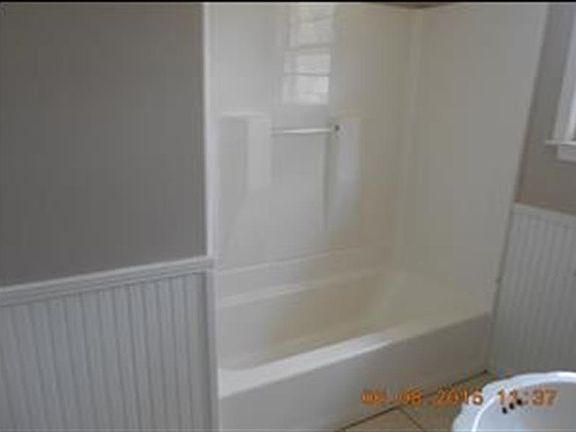 5th image of 6521 Sheri Dr NW
