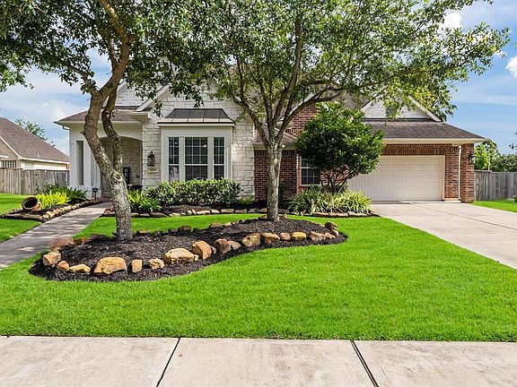 2nd image of 3304 Elm Creek Dr