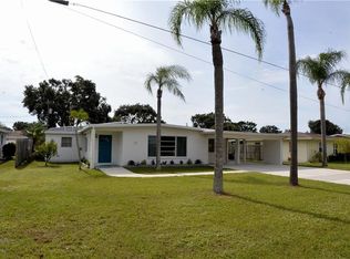 609 Armada Rd N, Venice, FL 34285