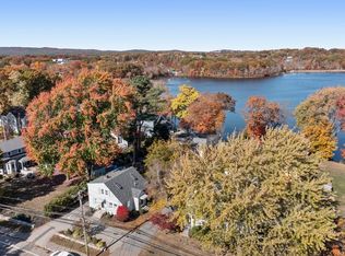 131 Pond St, Braintree, MA 02184