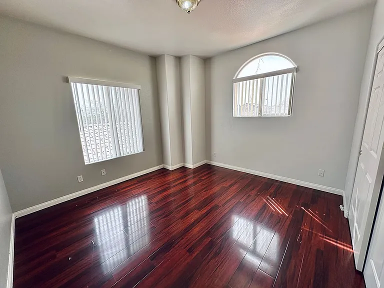 7216 Winding Creek Dr — Photo 27