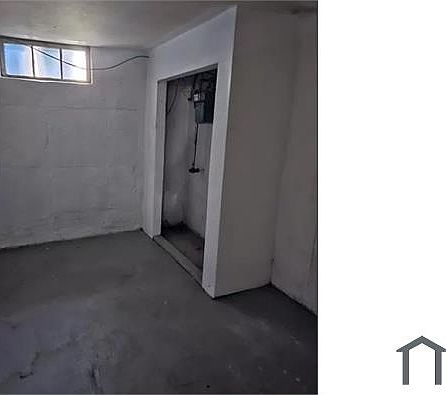 5th image of 5635 Leverette Ave