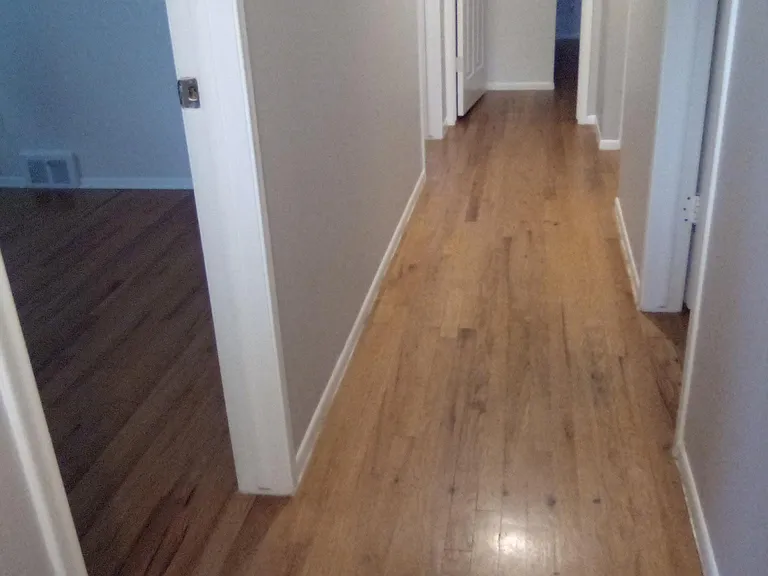 2880 E Eisenhower Pkwy — Photo 12