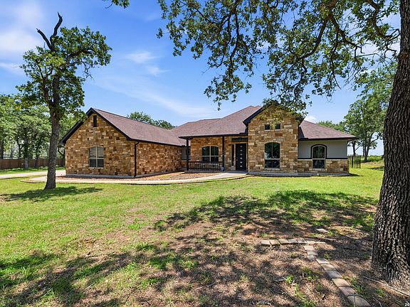 4th image of 156 WOODLANDS DR