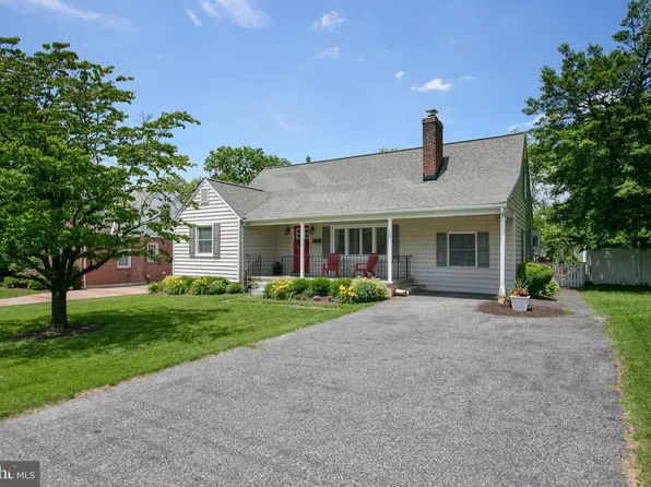 18 Cinder Rd, Lutherville Timonium, MD 21093