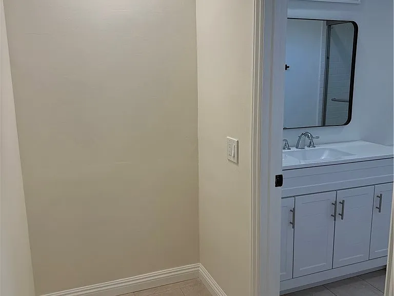 7055 Semrad Rd — Photo 22