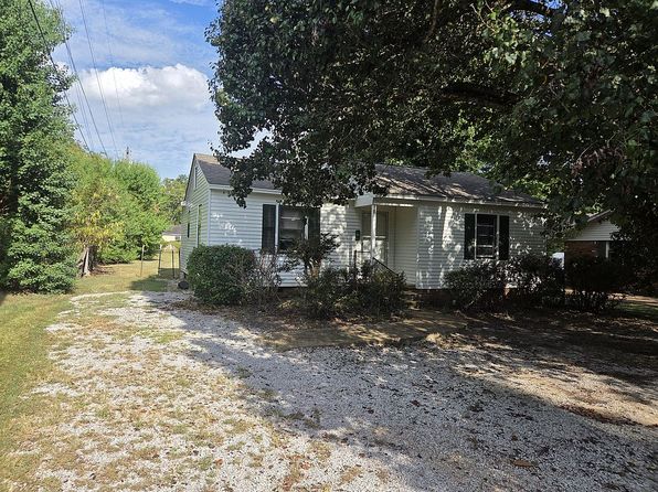 262 Clark Cir