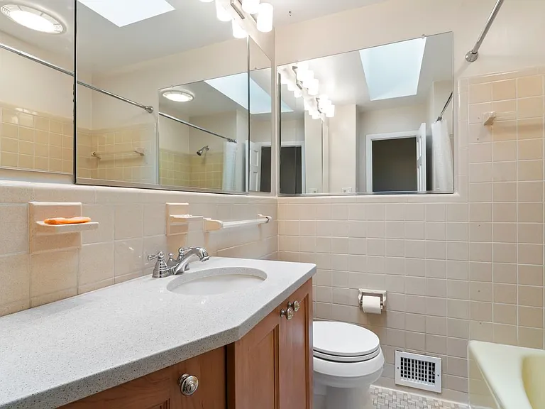 5002 Wenruth Pl — Photo 26