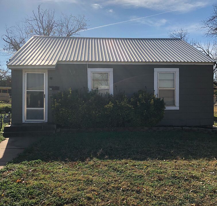 1st image of 1404 Josephine St
