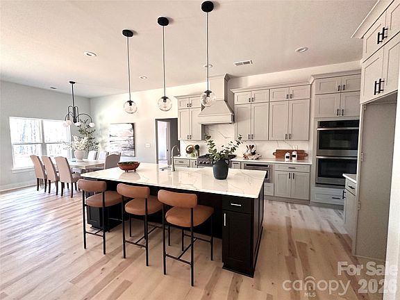 4th image of 12133 Coyle Rd