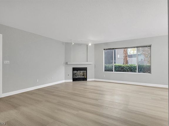2nd image of 700 Capri Dr APT 26B