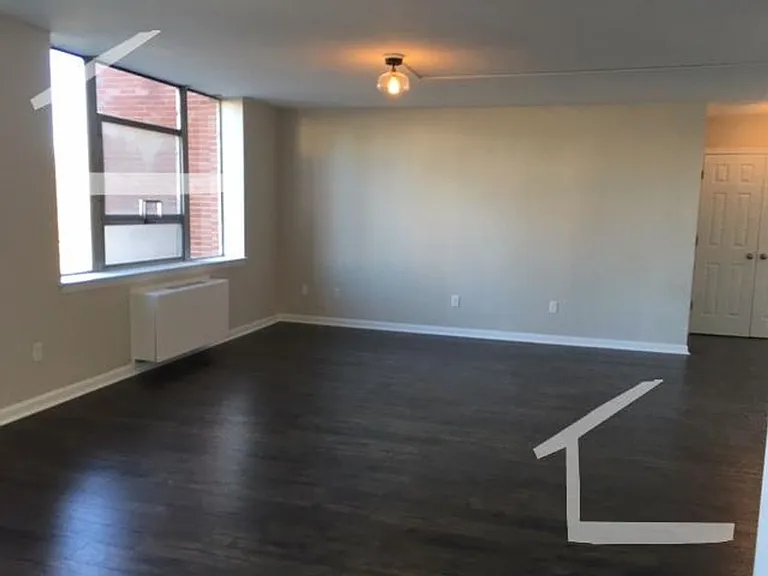 20 Hammond Pond Pkwy #307B — Photo 7