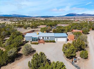 17A E Willard Rd, Edgewood, NM 87015