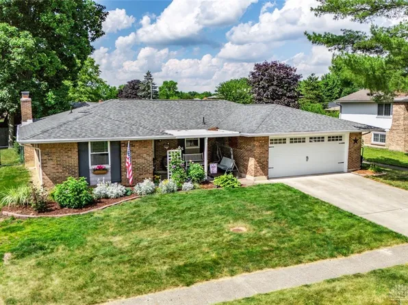 6075 Honeygate Dr, Huber Heights, OH 45424