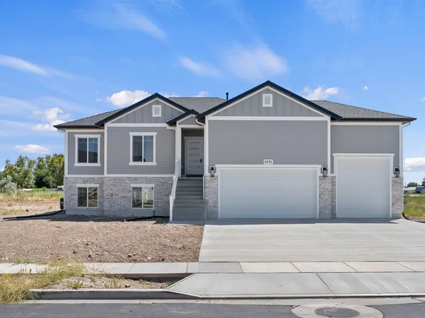 5731 W 4100 S, Hooper, UT 84315
