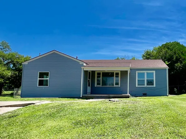 2268 N Erie Ave, Wichita, KS 67219